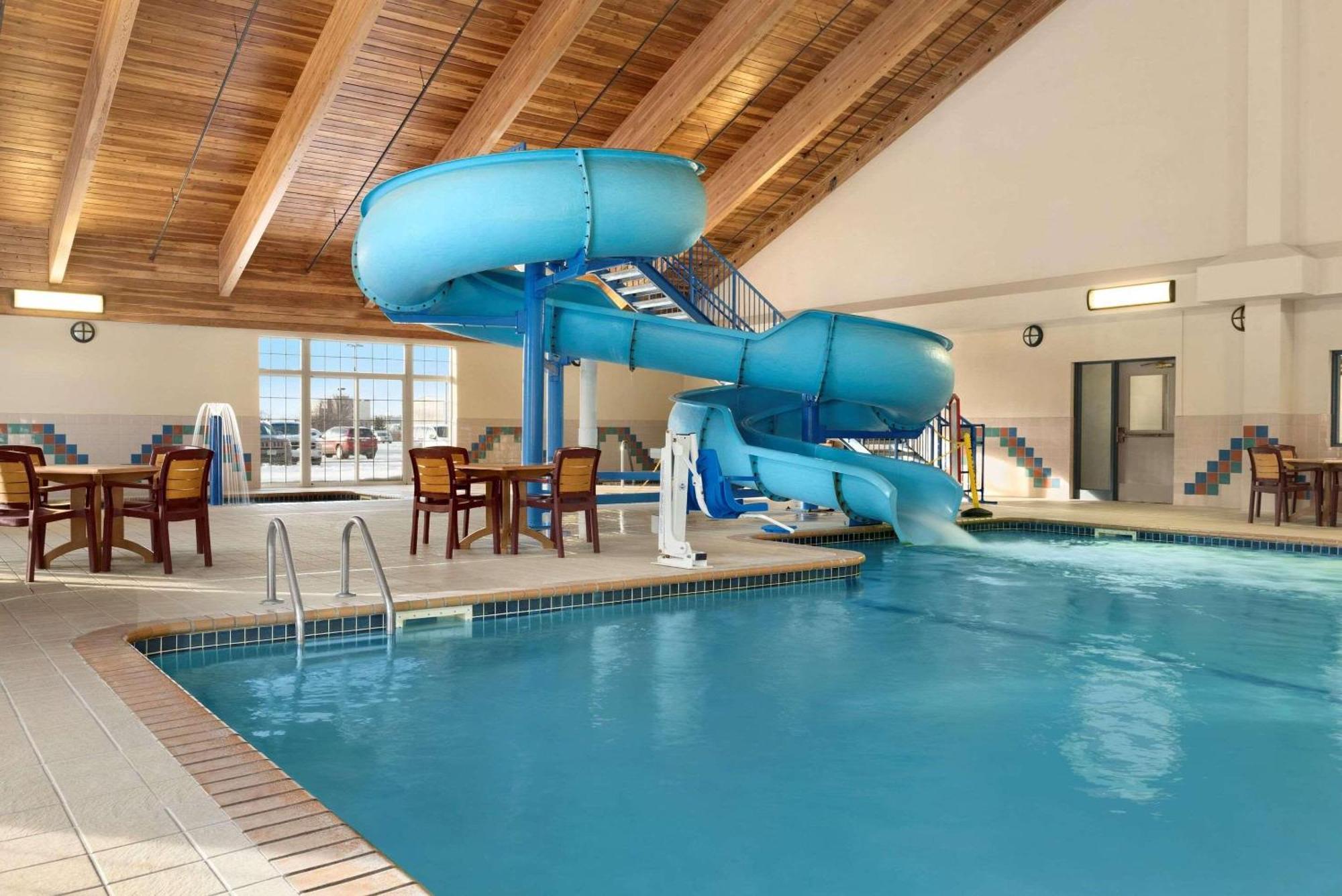 Country Inn & Suites By Radisson, Duluth North, Mn Ngoại thất bức ảnh